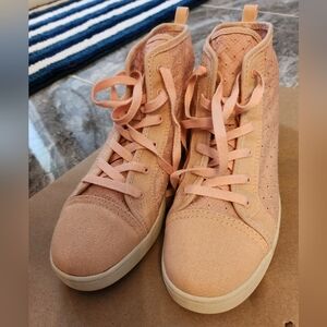 Koolaburra by UGG high top sneakers